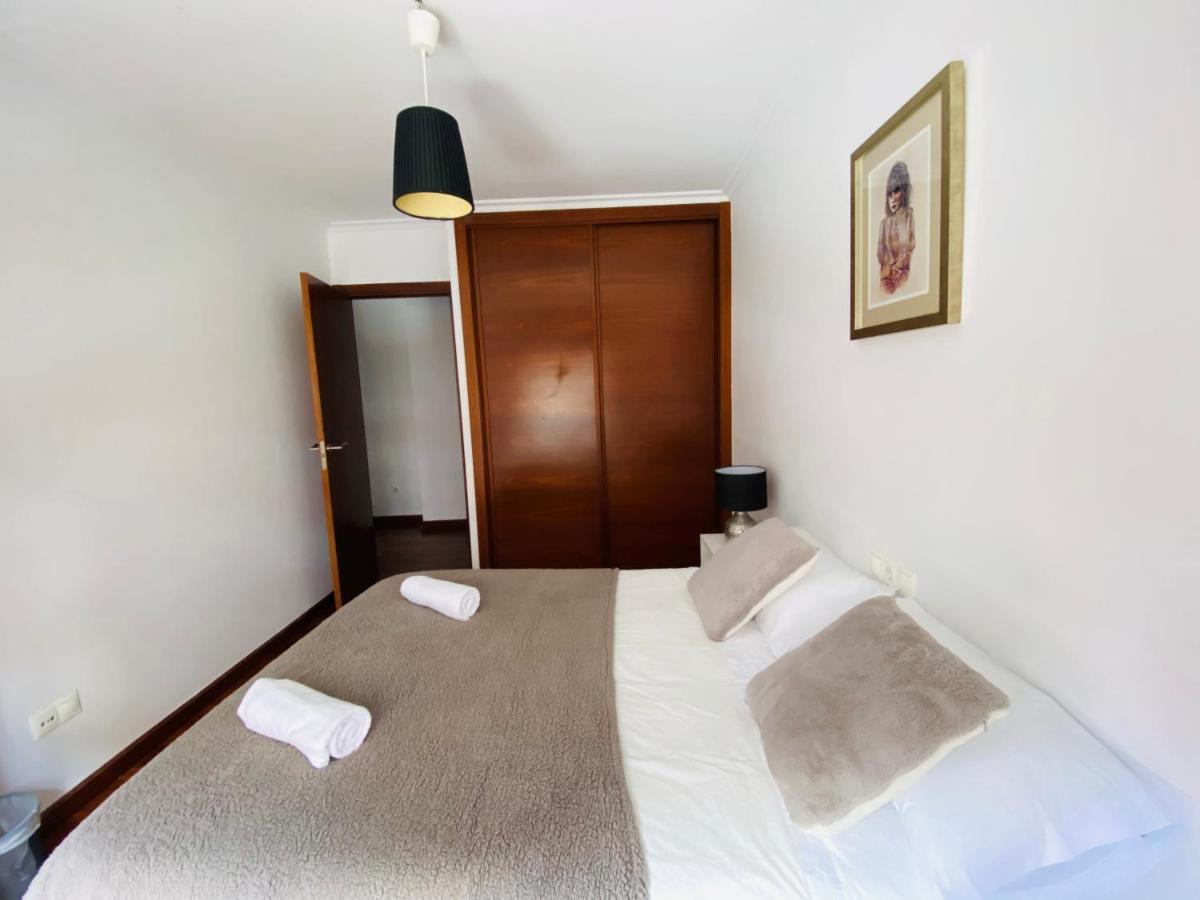 Luar Apartment Porrino Bagian luar foto